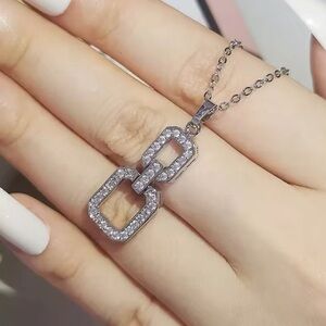 Elegant Silver Dainty Necklace with Crystal Accents